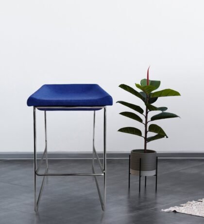 Meta Bar stools in Blue Color