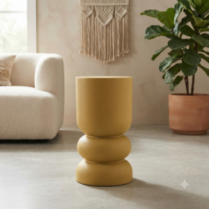 The Aurelia Accent Table
